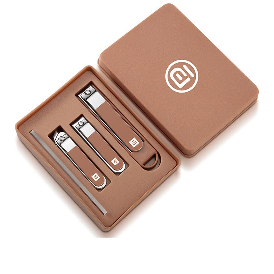 (50% OFF) 6-in-1 Nail Clipping & Care Set – Perfect for All Needs